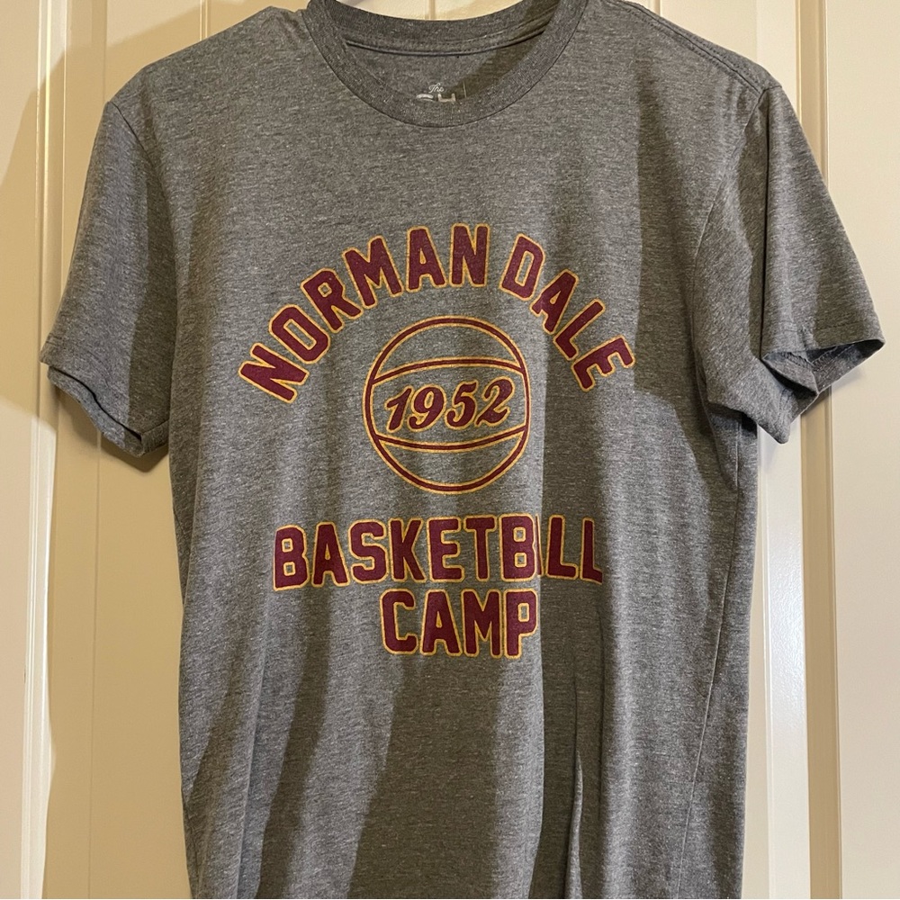 Movie Hoosiers men’s basketball shirt small
